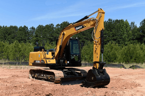 Side angle of SY135C excavator