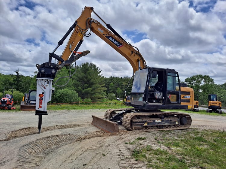 Sany SY135C Small Excavator with 3,500 lb Hammer