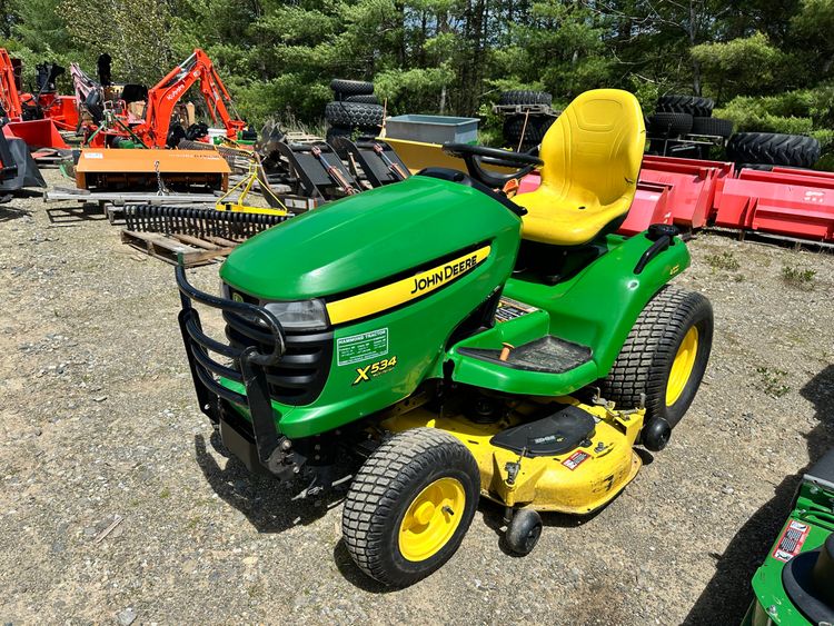 2011 John Deere X534 4-WHEEL JOHN DEERE LAWN TRACTOR