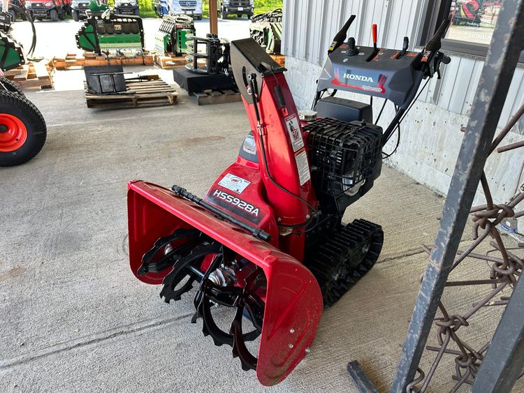 2024 HONDA HSS928AATD Snowblower